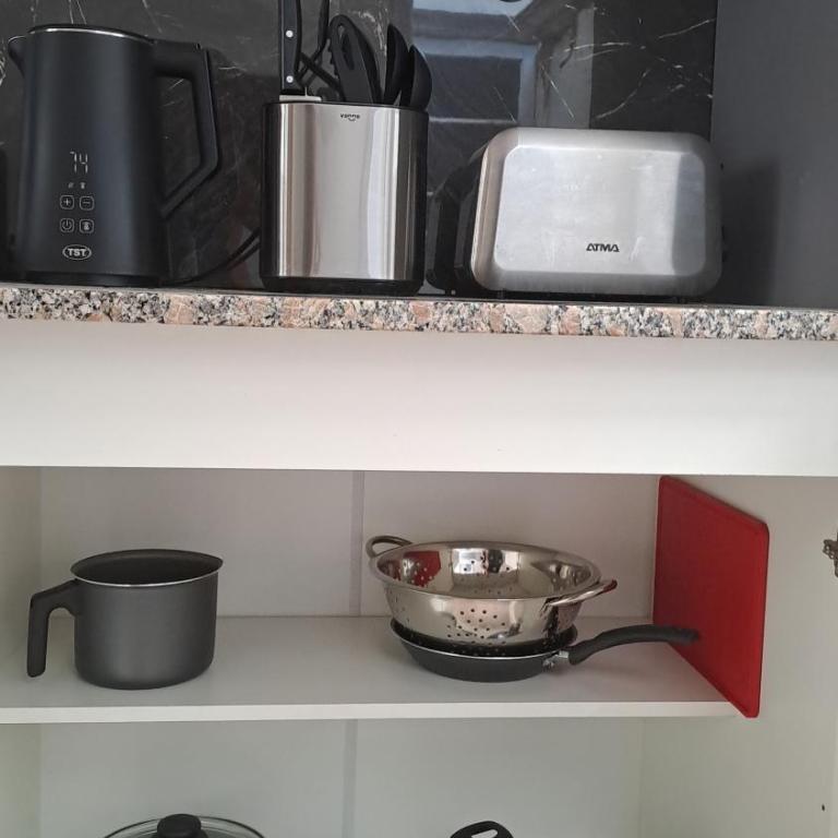 Departamento Moderno sobre Güemes - One-Bedroom Apartment - 20