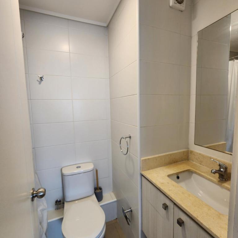 2 dormitorios 2 baños con vista al mar y estacionamiento - Two-Bedroom Apartment - 7