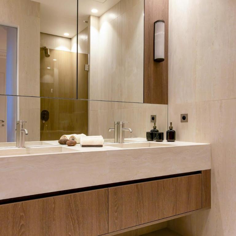 Harmony Collection II 2BR Suite 6P Bourse Grevin - Apartment - 4