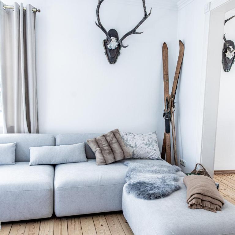 Villa Stella all famous ski areas around us, 15 minutes to salzburg, mountainview - Villa - 33