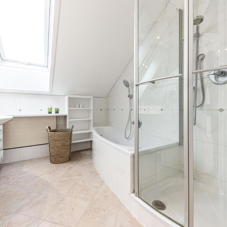 Villa Stella all famous ski areas around us, 15 minutes to salzburg, mountainview - Villa - 37