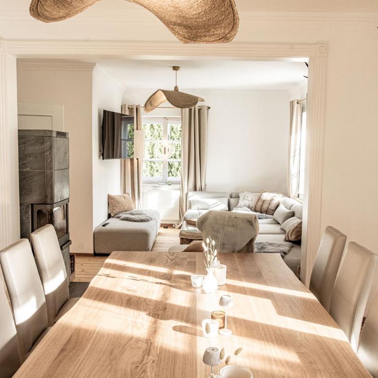 Villa Stella all famous ski areas around us, 15 minutes to salzburg, mountainview - Villa - 38