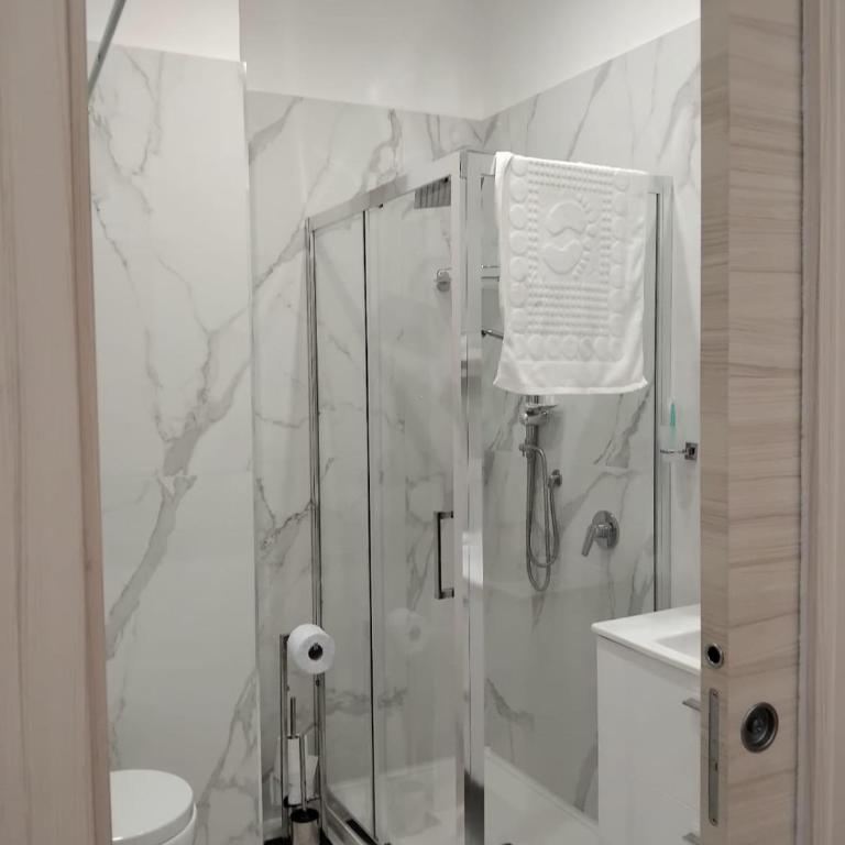 Stazione centrale casa di Lucio - One-Bedroom Apartment - 15