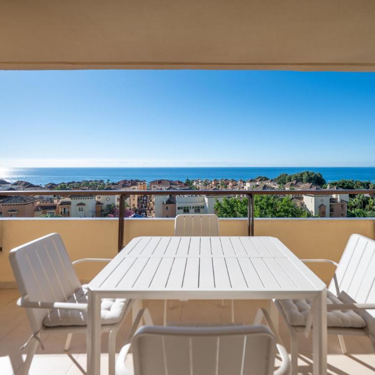 Apartamento en Elviria con vistas al mar - Apartamento de 1 dormitorio - 15