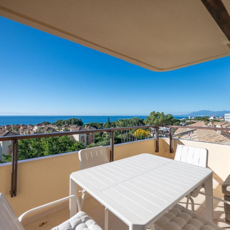 Apartamento en Elviria con vistas al mar - Apartamento de 1 dormitorio - 1