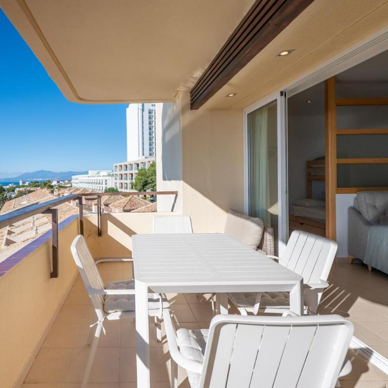 Apartamento en Elviria con vistas al mar - Apartamento de 1 dormitorio - 25