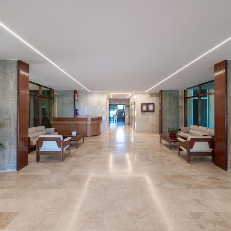 Apartamento en Elviria con vistas al mar - Apartamento de 1 dormitorio - 34
