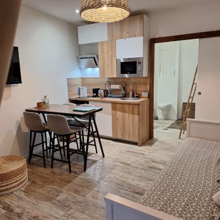 CAP ESTEREL, T2 VUE MER 4 couchages adapté PMR - Apartamento de 1 dormitorio - 13