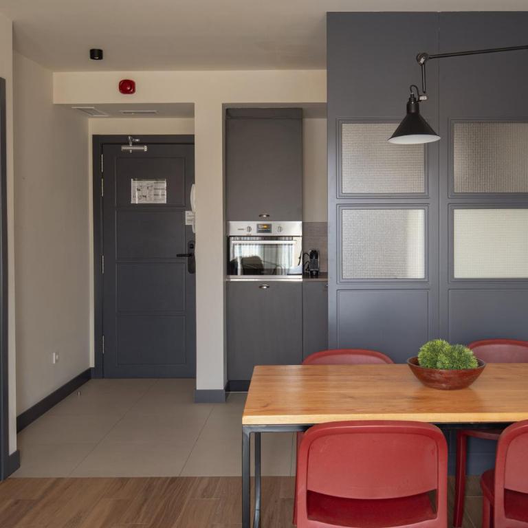 Líbere Madrid Malasaña - One-Bedroom Apartment - 11