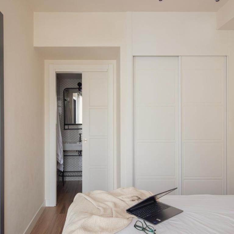 Líbere Madrid Malasaña - One-Bedroom Deluxe Apartment - 7