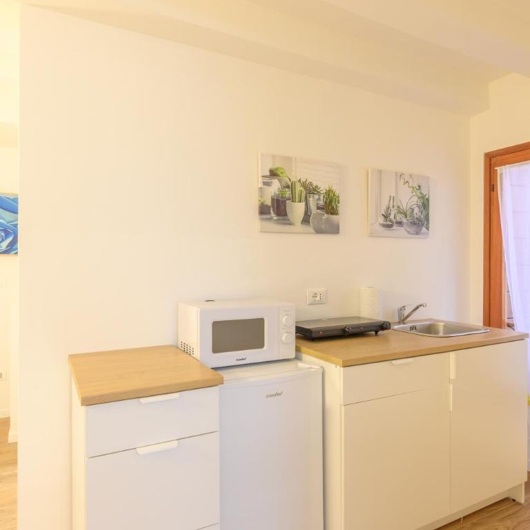 GuestHost - Piazza della Frutta Studio Apartments - Monolocale - 9