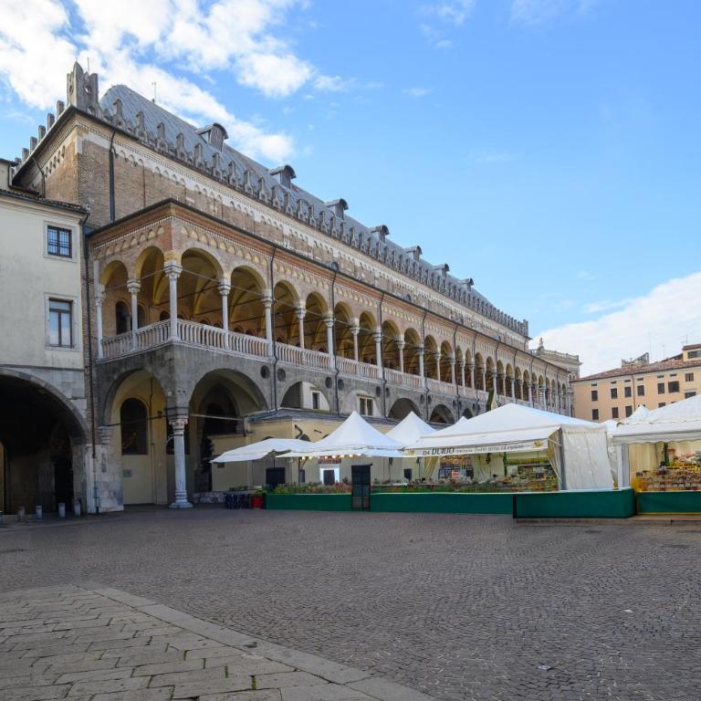 GuestHost - Piazza della Frutta Studio Apartments - Monolocale - 3