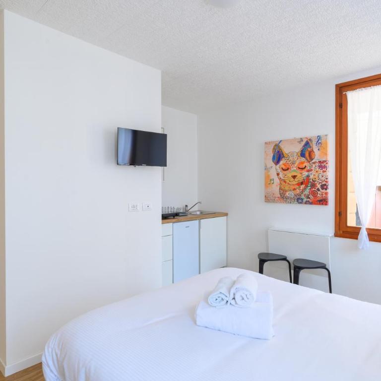 GuestHost - Piazza della Frutta Studio Apartments - Monolocale - 4
