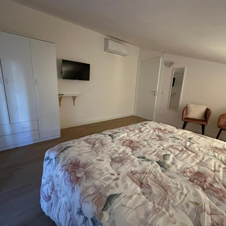 Home far from home - Casa con 2 Camere da Letto - 10
