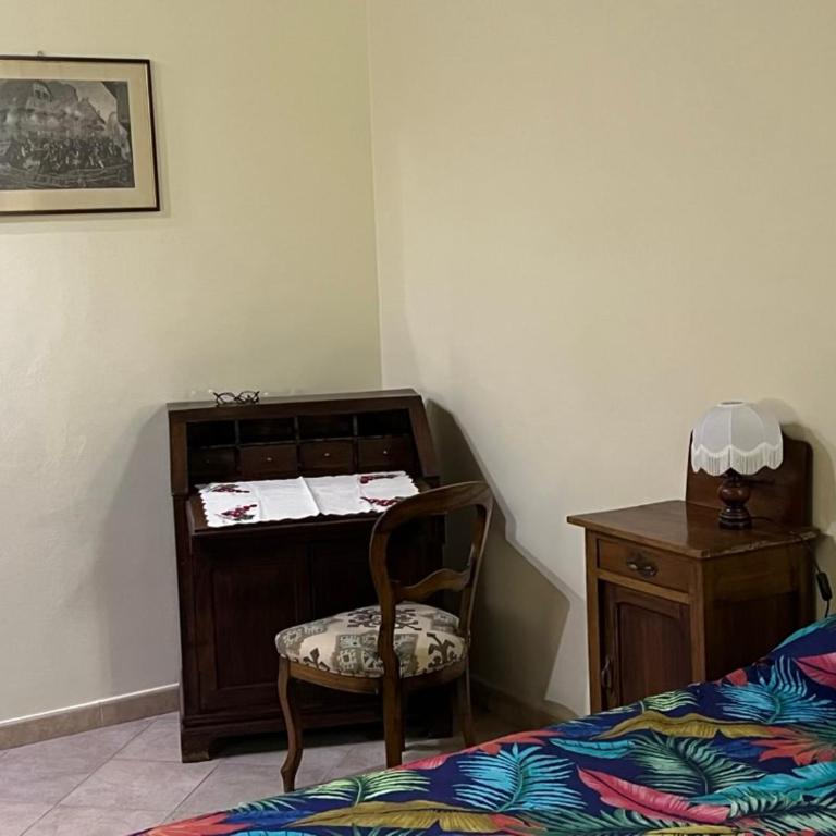 Lovely Apartments Barra di ferro centro Storico Cuneo - Two-Bedroom Family Apartment - 3