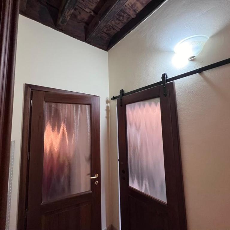 Lovely Apartments Barra di ferro centro Storico Cuneo - Two-Bedroom Family Apartment - 7