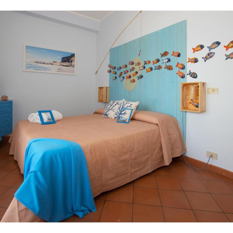Palermo Mare Holidays - Appartamento con 2 Camere da Letto, Terrazza e Vista Mare - 9