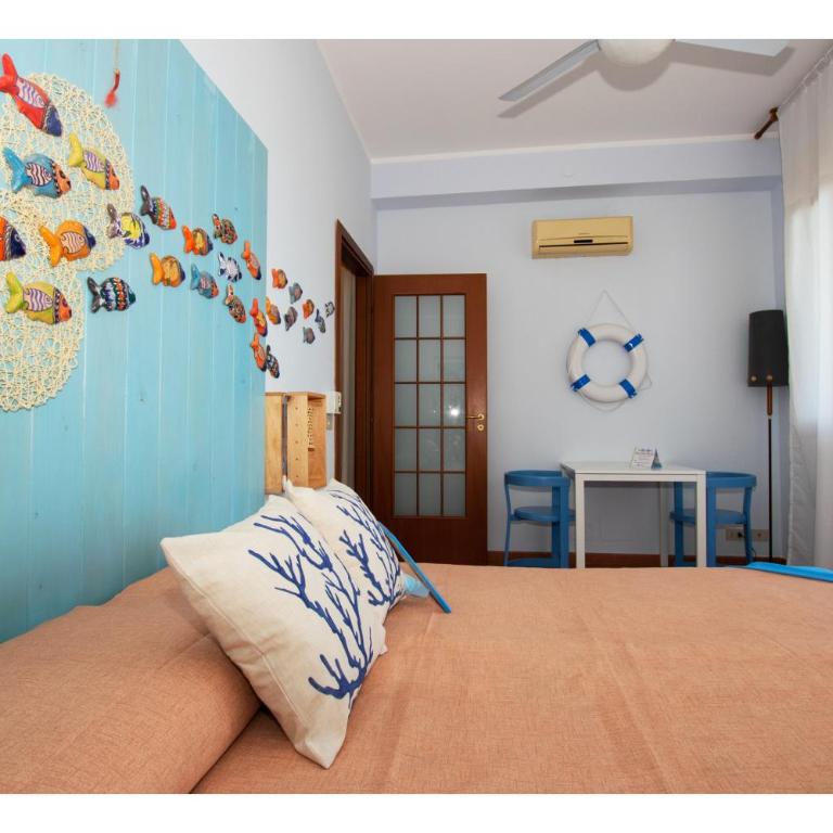 Palermo Mare Holidays - Appartamento con 2 Camere da Letto, Terrazza e Vista Mare - 7