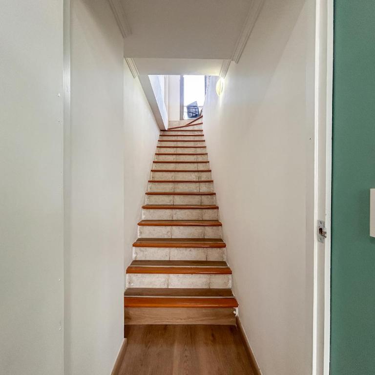 Newly Renovated Oceanfront Duplex In Rodadero - Two-Bedroom Apartment - 9