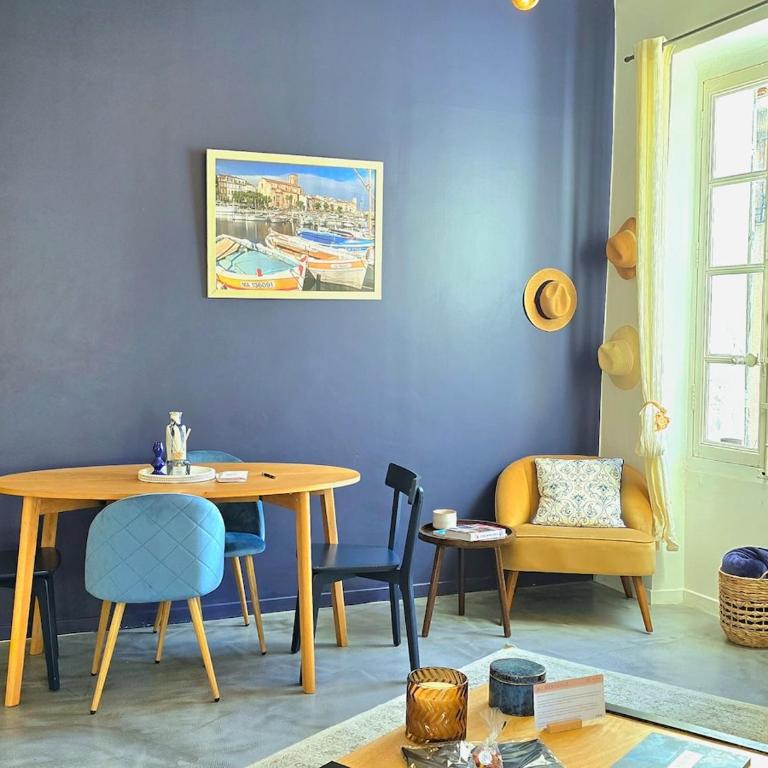 Azzurella - Suberbe T2 tout neuf, à 3min du vieux port avec parking inclus - BY AURAconciergerie - Deluxe Apartment mit 1 Schlafzimmer - 7