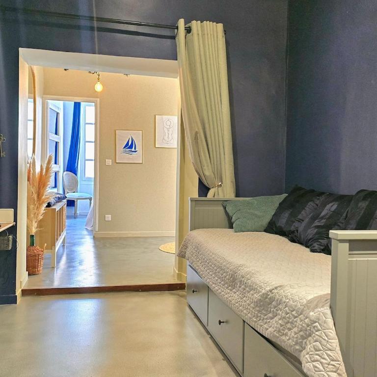 Azzurella - Suberbe T2 tout neuf, à 3min du vieux port avec parking inclus - BY AURAconciergerie - Deluxe Apartment mit 1 Schlafzimmer - 11