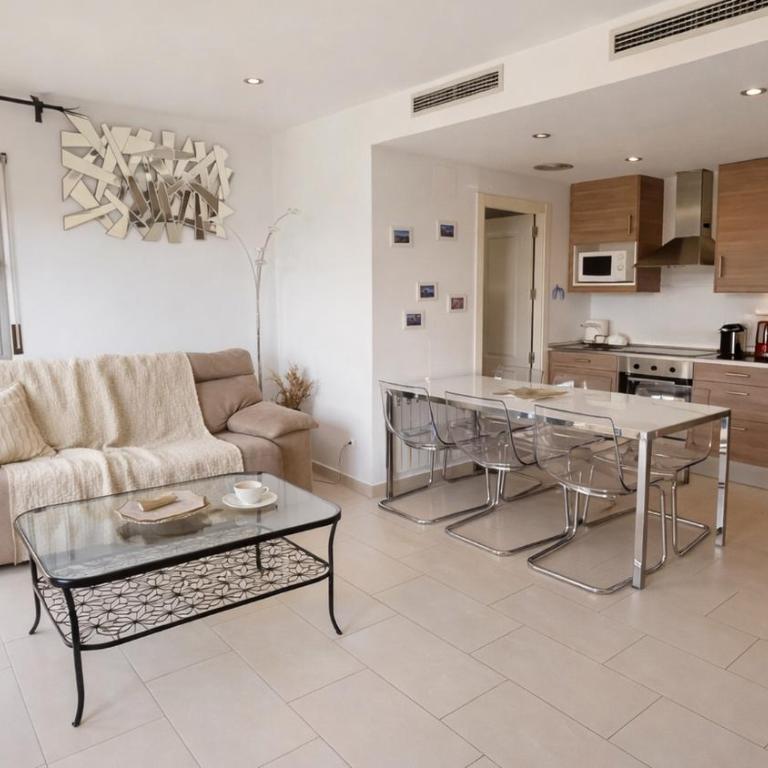Modern Duplex in Sitges with Private Parking, Sea Views & Terrace - Apartamento de 3 dormitorios - 5