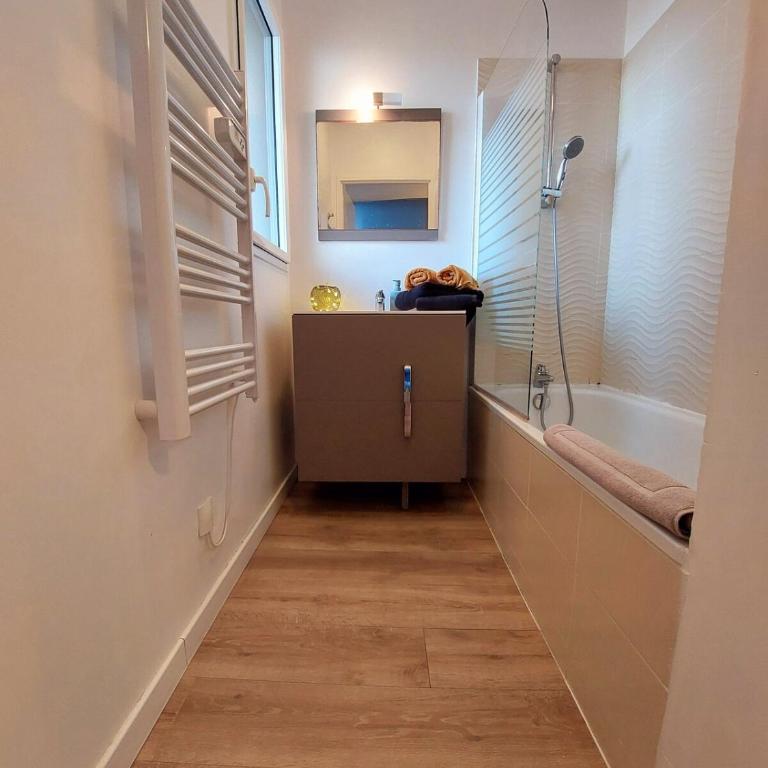 Superbe duplex à Biscarrosse Plage avec piscine, parking privé et océan à pied - Appartement 2 Chambres - 15