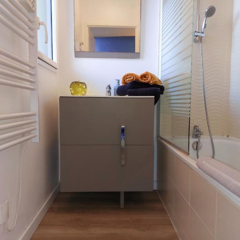 Superbe duplex à Biscarrosse Plage avec piscine, parking privé et océan à pied - Appartement 2 Chambres - 20