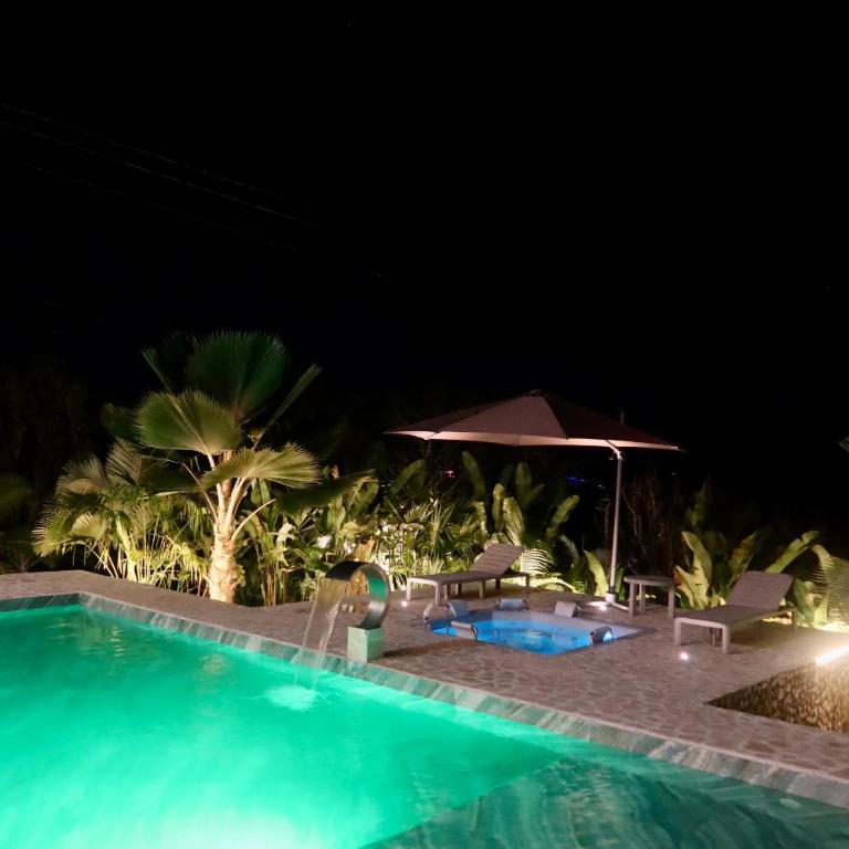 Nido Tangara - Finca Boutique Piscina y Vista - Pereira, Colombia - Seven-Bedroom House - 19