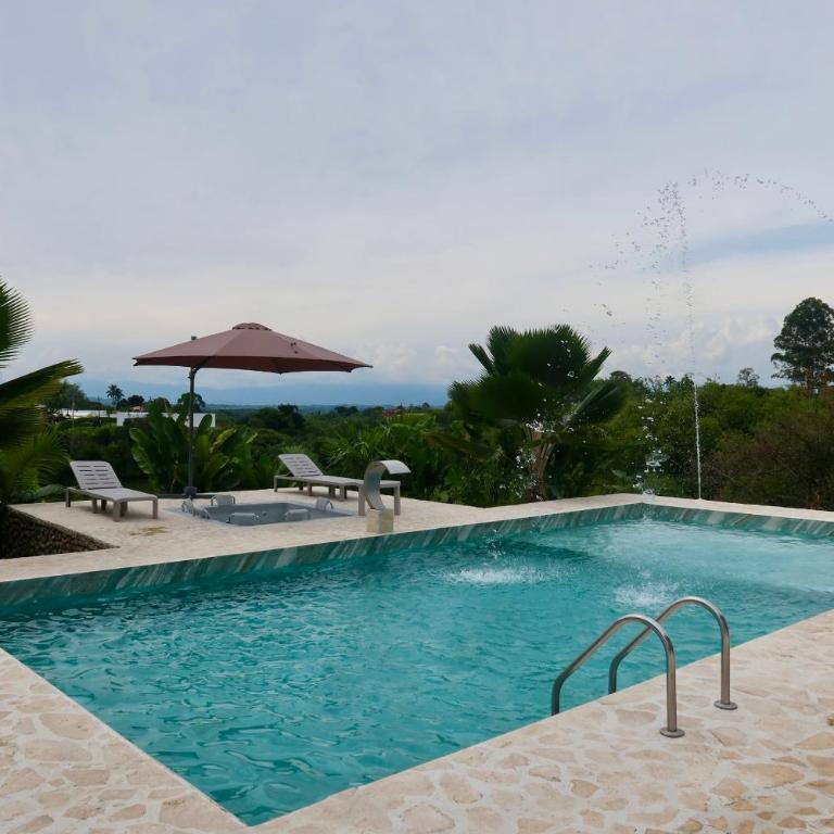 Nido Tangara - Finca Boutique Piscina y Vista - Pereira, Colombia - Seven-Bedroom House - 44