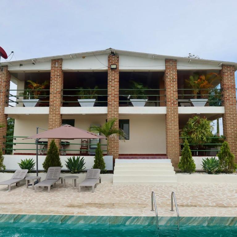 Nido Tangara - Finca Boutique Piscina y Vista - Pereira, Colombia - Seven-Bedroom House - 45