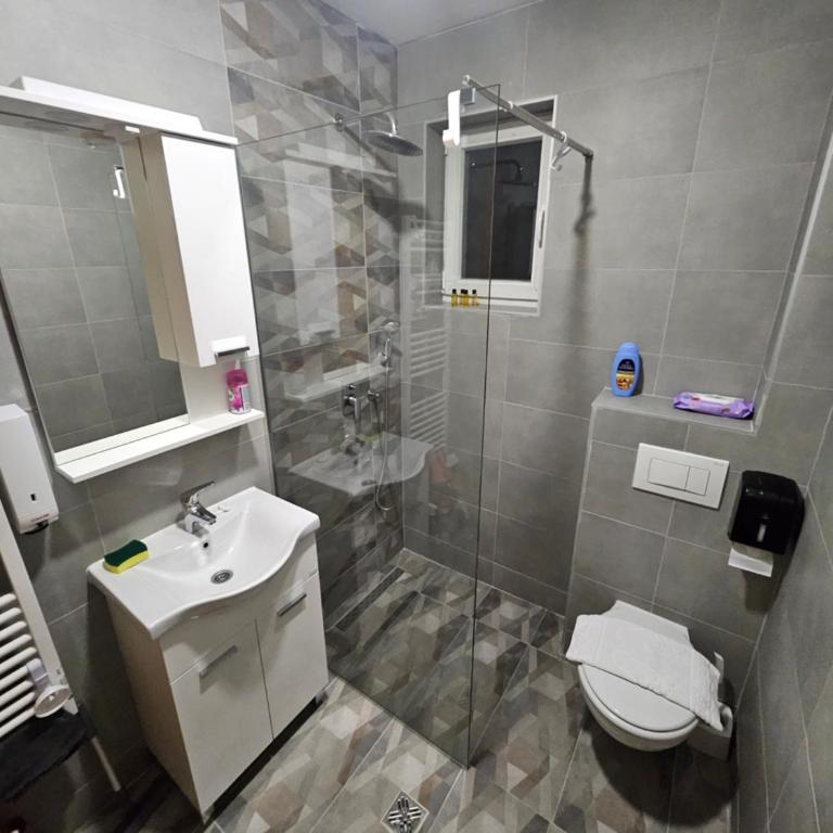 Mali Princip - Two-Bedroom Apartment - 10