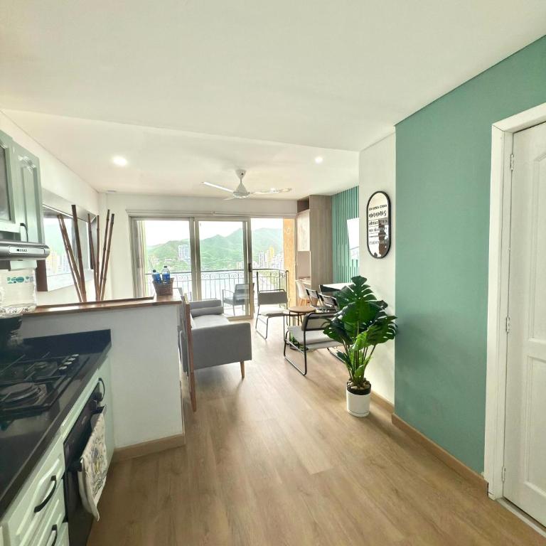Newly Renovated Oceanfront Duplex In Rodadero - Two-Bedroom Apartment - 7