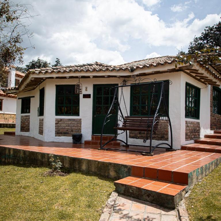 Acogedora casa rodeada de paisajes y jardines-Estancia Nirvana - Two-Bedroom House - 15