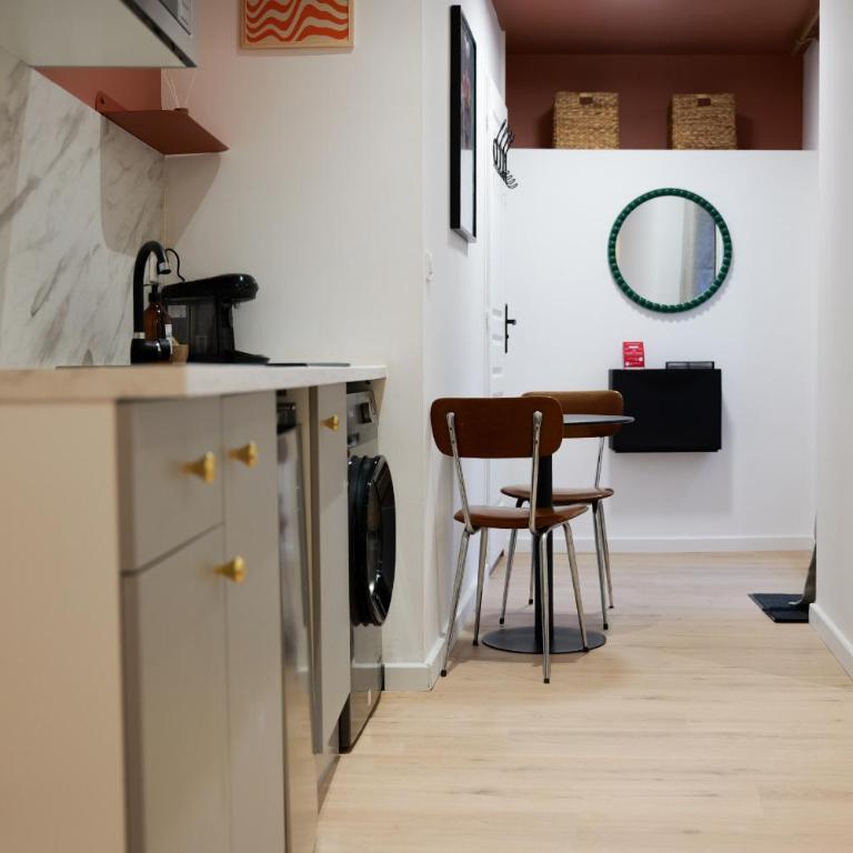 charmant studio - coeur de ville - 2 personnes - Studio - 3