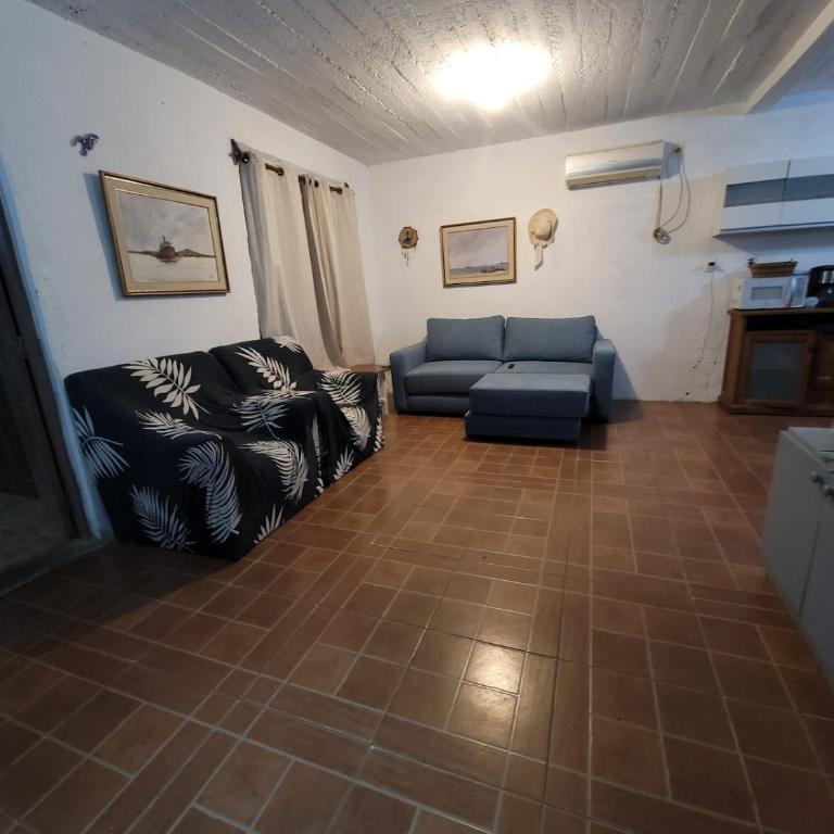 La Pasiflora - Three-Bedroom House - 13