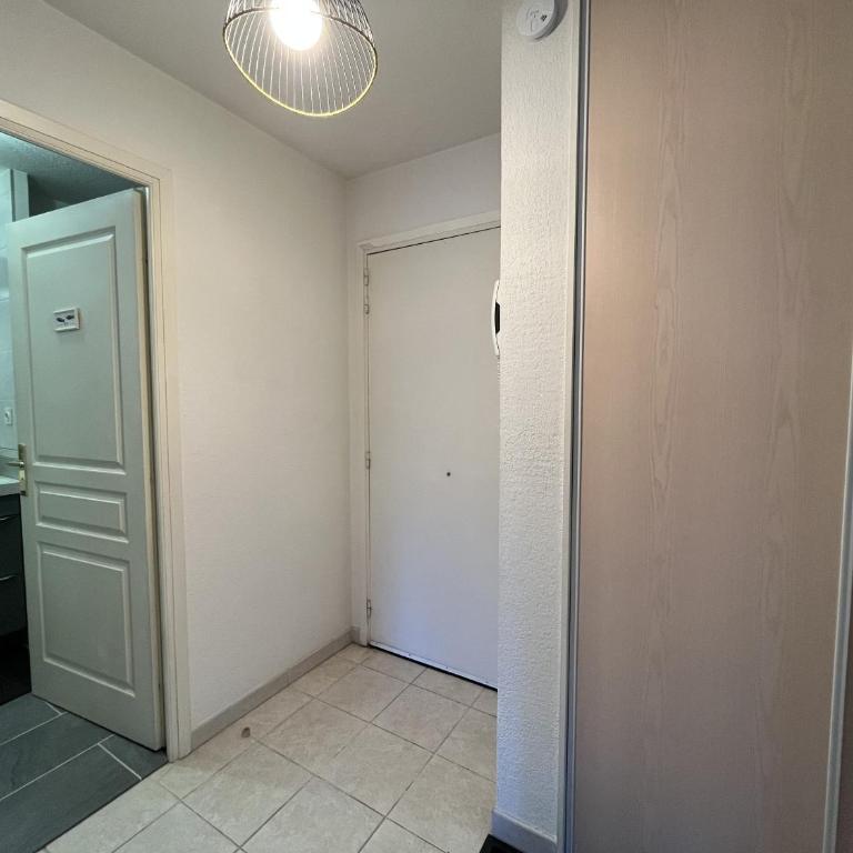 Port Frejus Le Nautica T2-3 capacite 4-5 p - Apartment mit 2 Schlafzimmern und Terrasse - 6