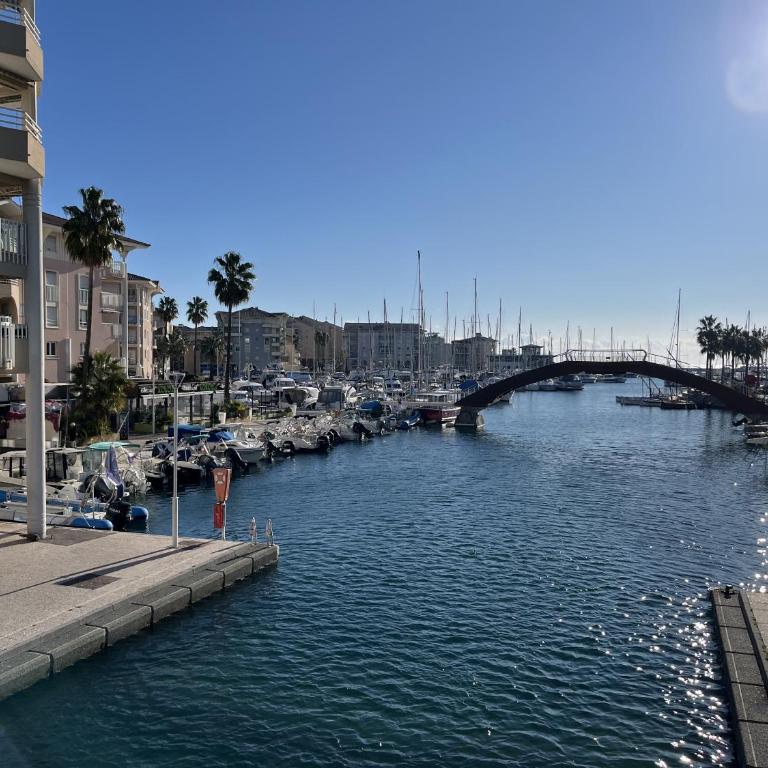 Port Frejus Le Nautica T2-3 capacite 4-5 p - Apartment mit 2 Schlafzimmern und Terrasse - 7