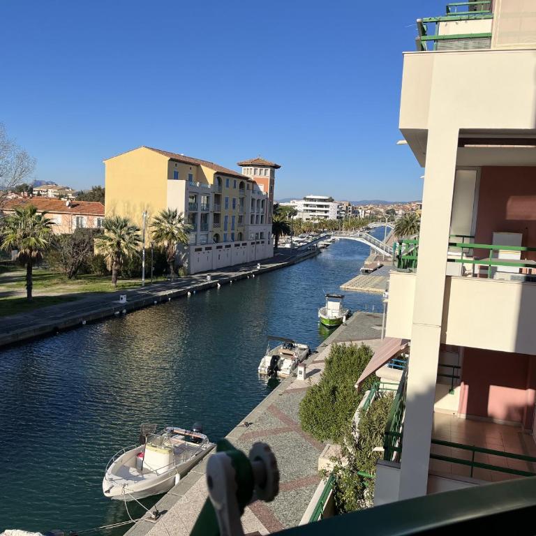 Port Frejus Le Nautica T2-3 capacite 4-5 p - Apartment mit 2 Schlafzimmern und Terrasse - 10
