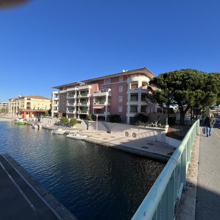 Port Frejus Le Nautica T2-3 capacite 4-5 p - Apartment mit 2 Schlafzimmern und Terrasse - 17