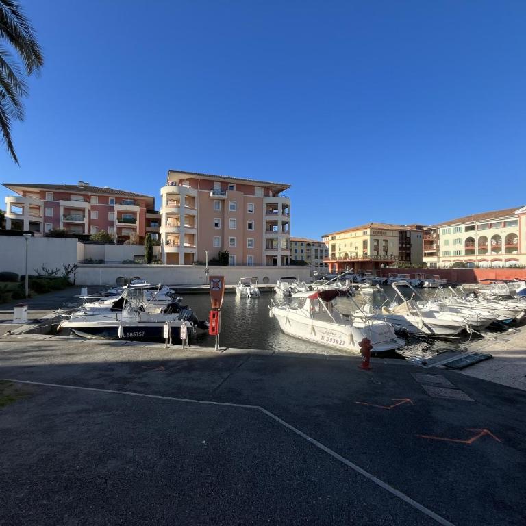 Port Frejus Le Nautica T2-3 capacite 4-5 p - Apartment mit 2 Schlafzimmern und Terrasse - 31