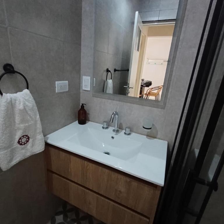 Departamento céntrico Bahía Blanca 1D - One-Bedroom Standard Apartment - 12