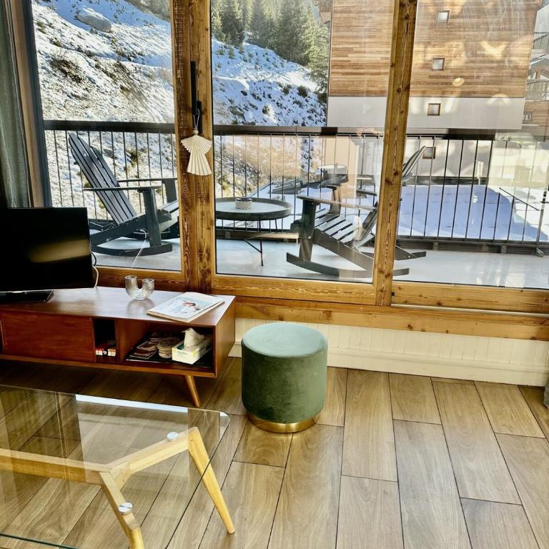 NEW 4 pp design appartment, ski in-out, mountain view - Apartment mit 1 Schlafzimmer - 5