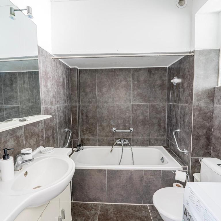 Bord de mer- Plage -Antibes Juan - Appartement 1 Chambre - 21