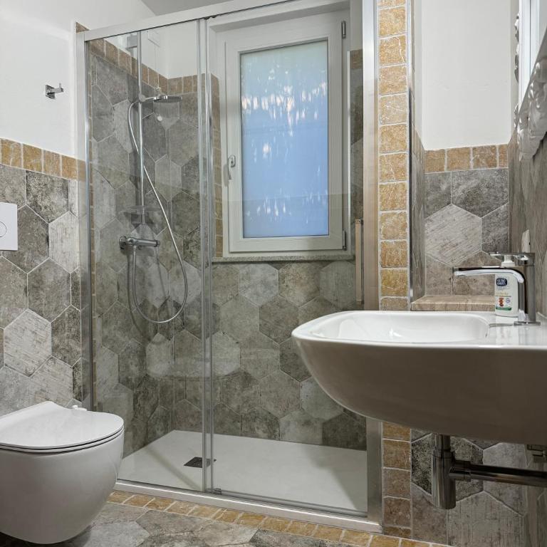 Casa Gallo - Appartamento con 1 Camera da Letto, Balcone e Vista Montagna - 16
