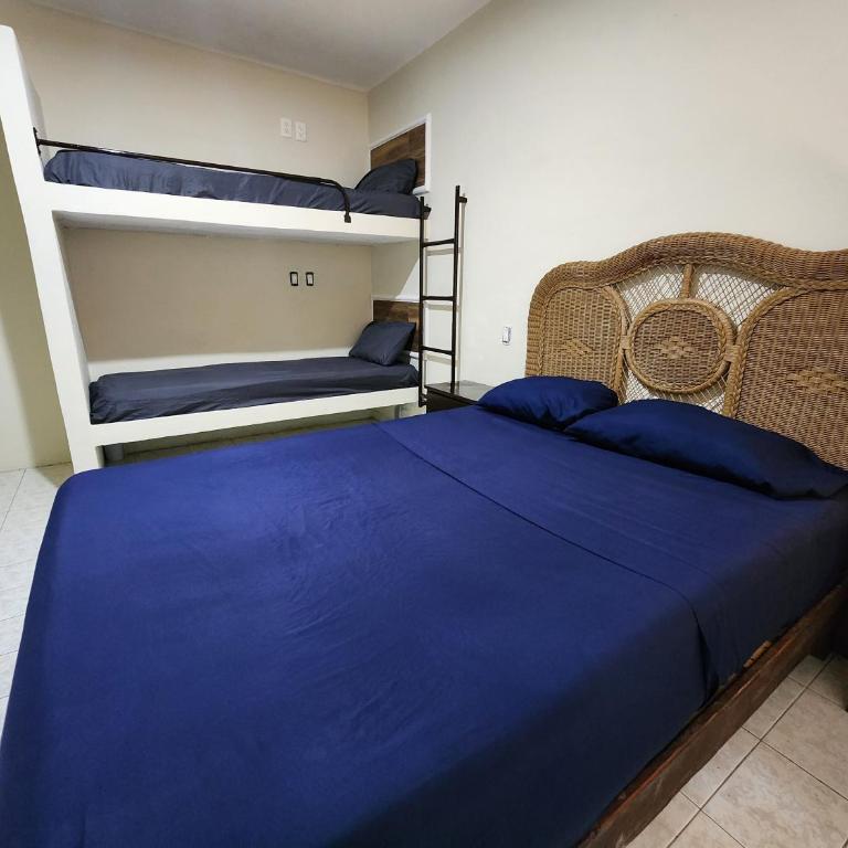 Casa Seloria - Family Room - 3