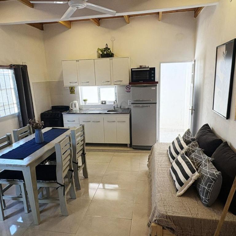 Dpto Centrico 2 Hab con Split Frío Calor cada Habitación - Apartamento de 2 dormitorios - 3