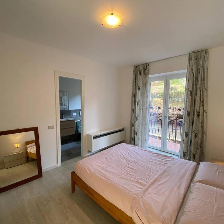 Belvedere apartment - Two-Bedroom Apartment with Lake View - 15