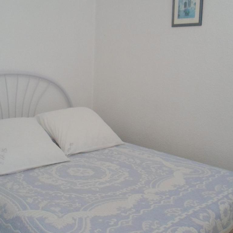 Appartement Proche Thermes avec Balcon et Parking à Balaruc-les-Bains - FR-1-503-23 - Studio - 11