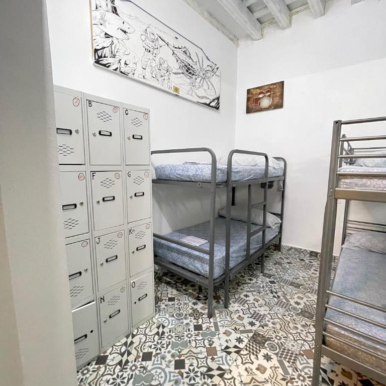 Rosa de los Vientos - Habitación compartida mixta de 10 camas - 3